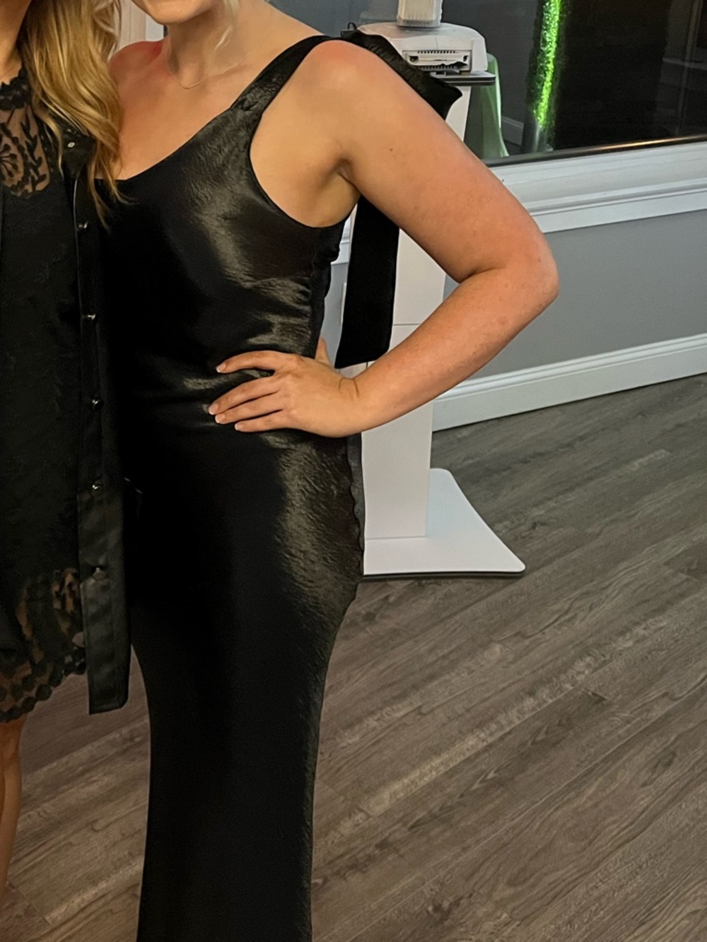 Lulu's Sleek Black One-Shoulder Dress